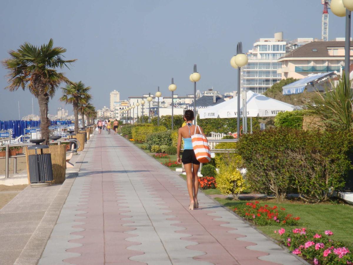 Hotel Mirafiori Lido di Jesolo Dış mekan fotoğraf